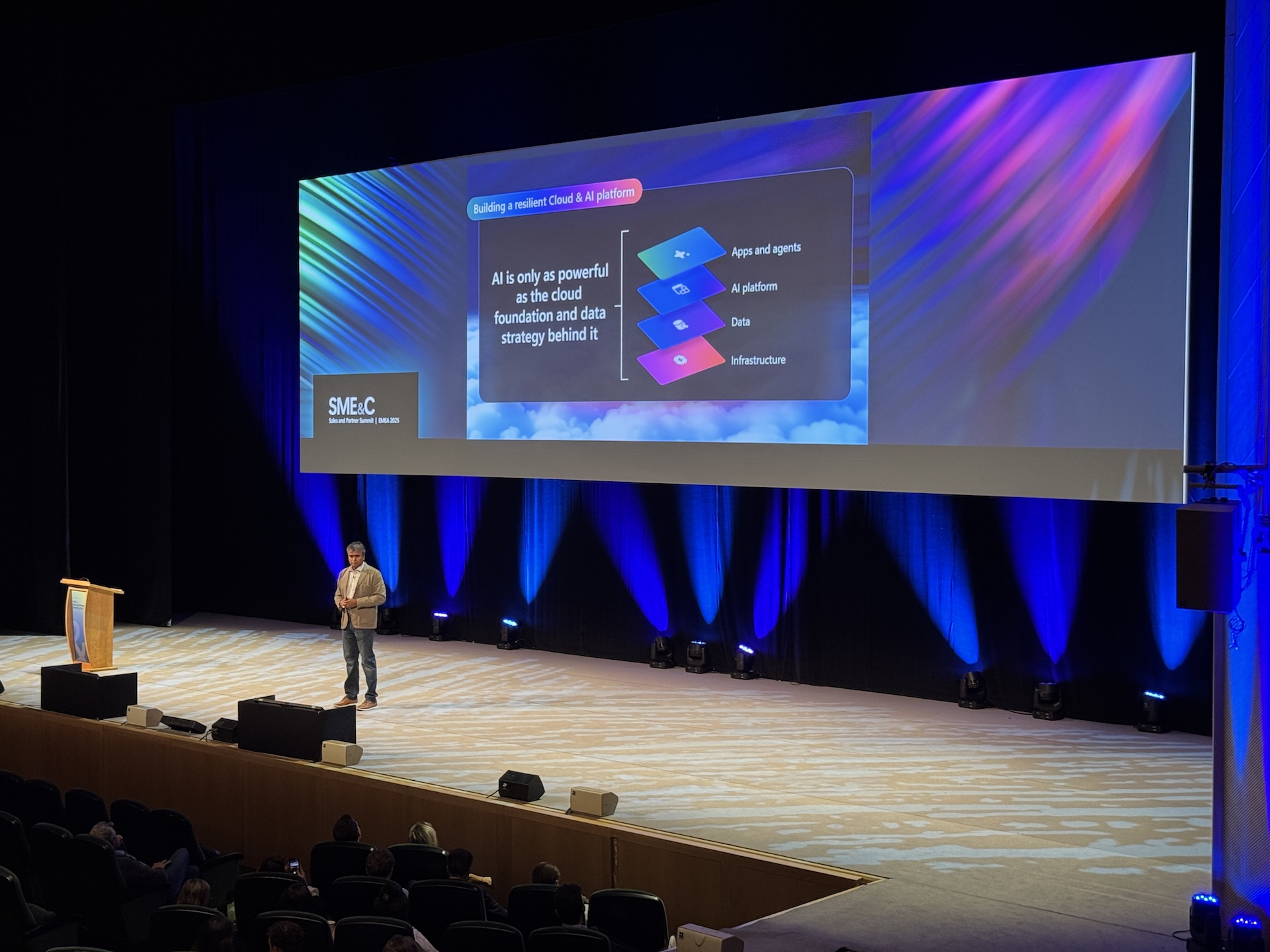 Microsoft SME&C EMEA 2025: AI needs data